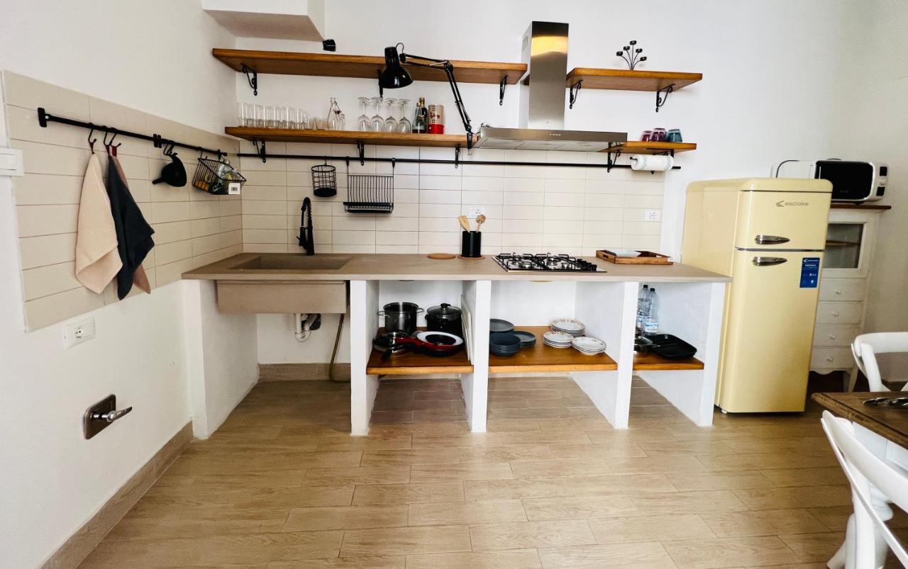 4Cats - Alloggio Incantevole In Centro Apartman Lecce Kültér fotó